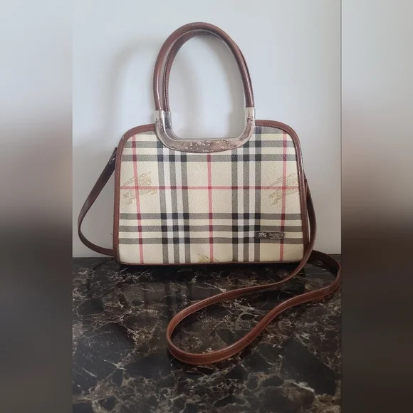 Handbag - Picture 5 of 8